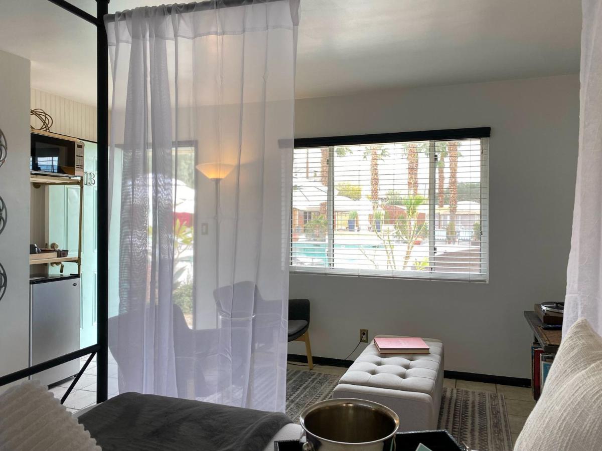 The O Spa + Resort, Adults Only Desert Hot Springs Eksteriør billede